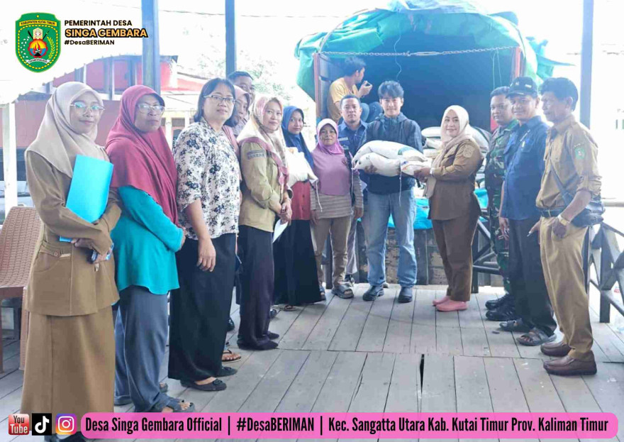 Penyaluran Beras Bulog oleh Desa Singa Gembara dalam mendukung Program Nasional Ketahanan Pangan